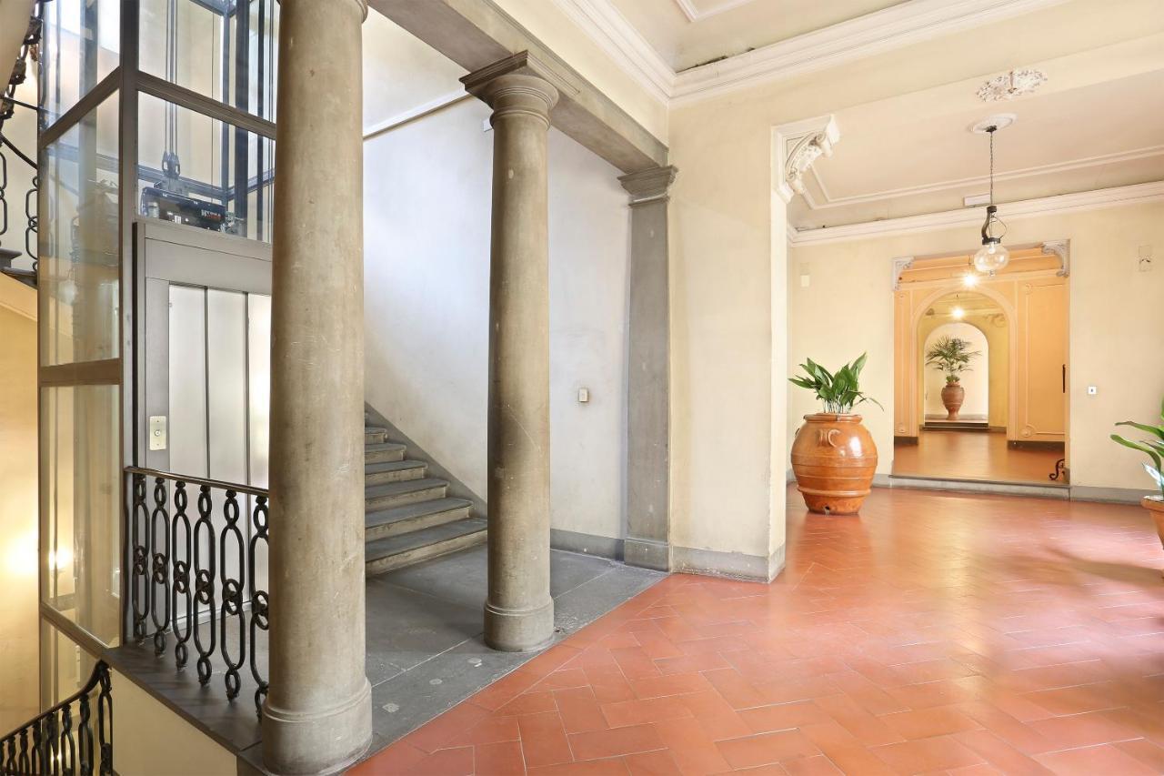 Apt. Perla - Pauline Suites, Palazzo Borghese Florens Exteriör bild